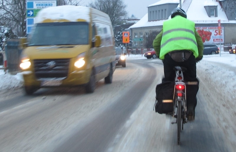 rowerzysta zimą 2 - Tomasz Jędraszczak