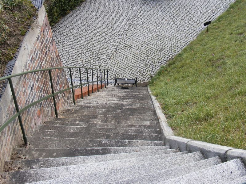 Znicze w Forcie VII w Poznaniu