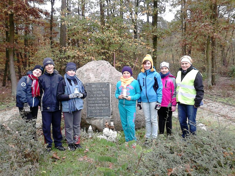 Uczniowie ze SP w Starych Oborzyskach