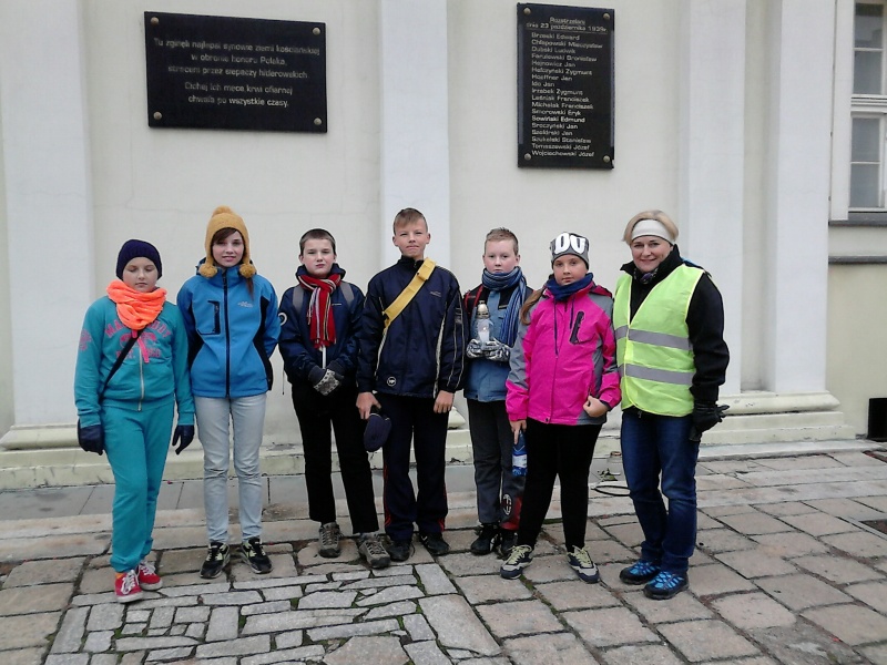 Uczniowie ze SP w Starych Oborzyskach