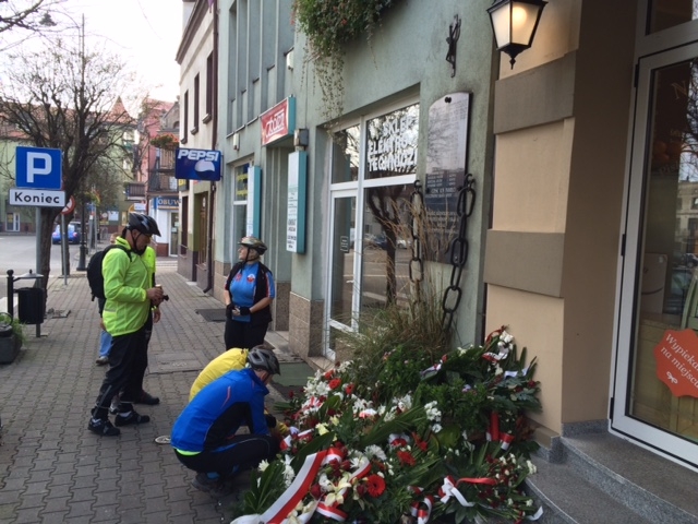 Rajd rowerowy śladami miejsc pamięci Kościan-Poznań