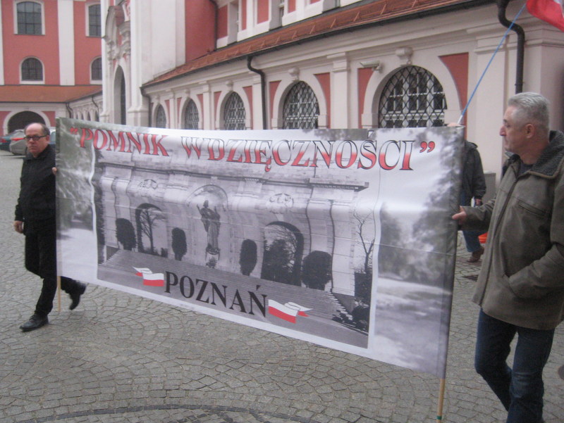 pomnik wdzięczności w Urzędzie Miasta (15) - Jacek Butlewski 