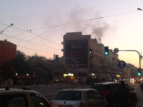 dym nad łazarzem-001 - Szymon Mazur