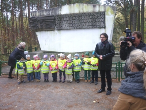 W Bydgoszczy znicze zapalili