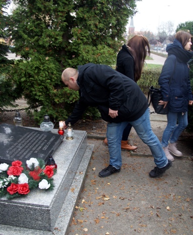 W Solcu Kujawskim znicze zapalili