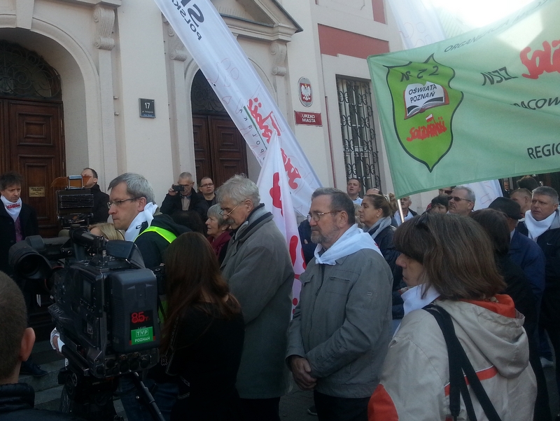 protest ws zwolnionej lekarki z Solidarności - Aleksandra Włodarczyk