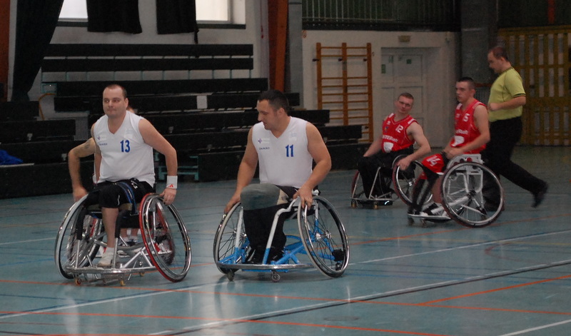 kosz na wózkach - Iwona Krzyżak