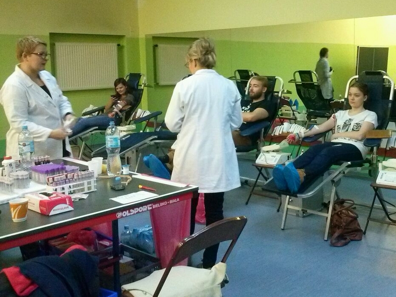 wampiriada oddawanie krwi - Magda Konieczna