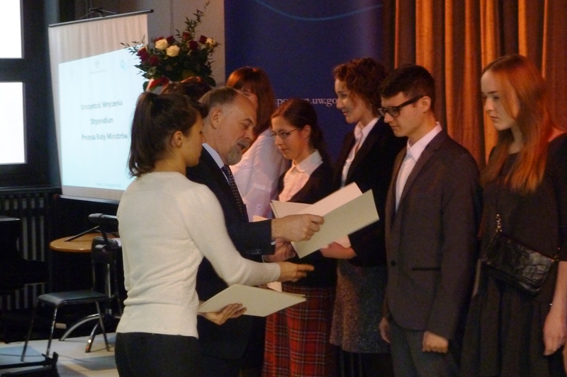 stypendia premiera - WUW w Poznaniu