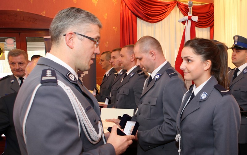 krysztalowe gwiazdy za akcje - Policja/Poznań