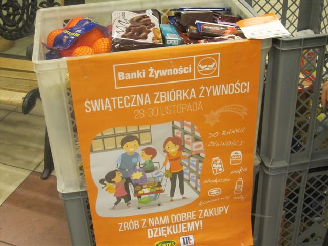 zbiórka żywności 2014 (1) - Magda Konieczna