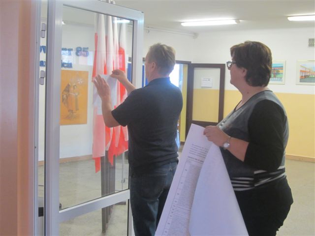 lokale wyborcze gotowe (2) - Magda Konieczna