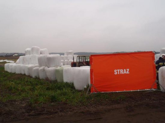 cialo znalezione na polu - Straż Pożarna/Krotoszyn