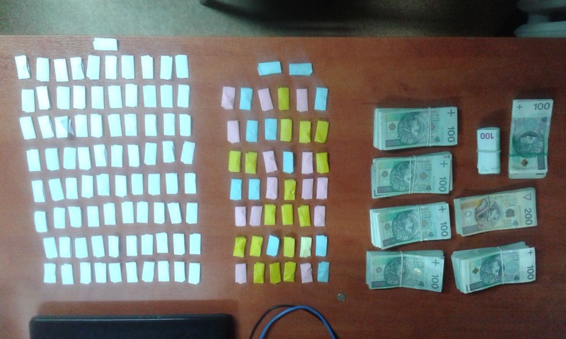 kokaina saszetki - Policja/Poznań