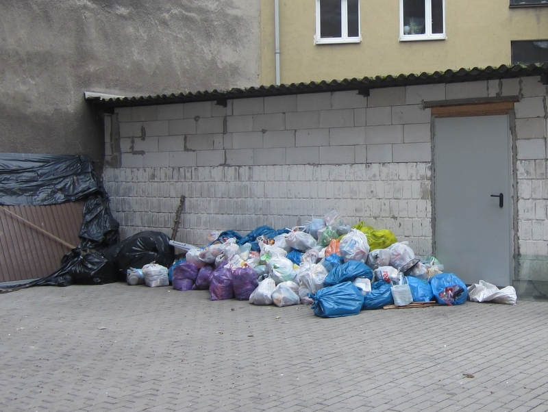 smieci zalegaja1 - Adam Michalkiewicz