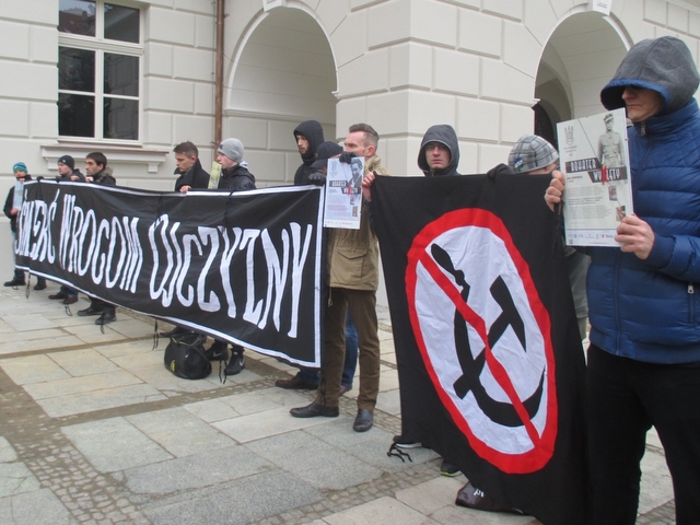 smierć wrogom ojczyzny - Danuta Synkiewicz