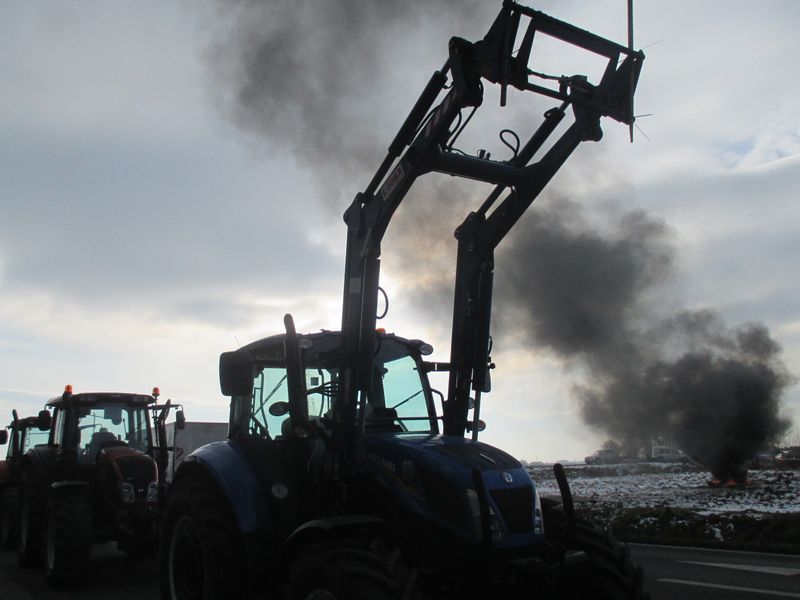 protest rolników marchwacz (2) - Danuta Synkiewicz