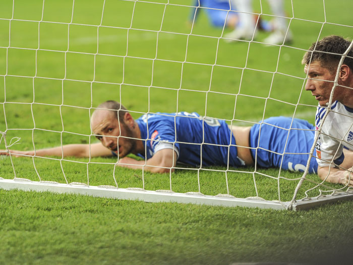 Lech-Ruch Chorzów (2-1) 20150222_03 Łukasz Trałka - Przemek Modliński