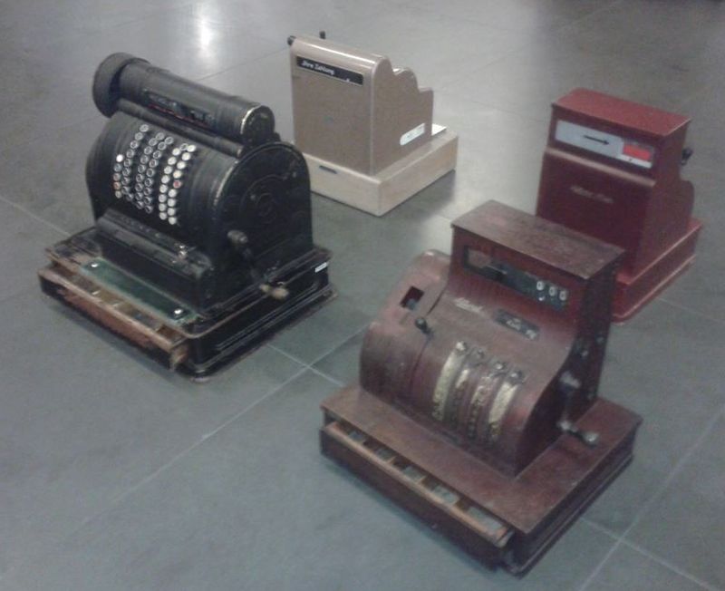 kasy fiskalne sprzed lat - Radio Merkury