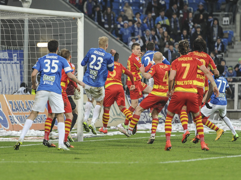 Lech - Jagiellonia Białystok (2-0) 23 - Przemek Modliński