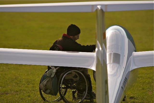 podaj dalej szkolenia szybowcowe - Fundacja Podaj Dalej