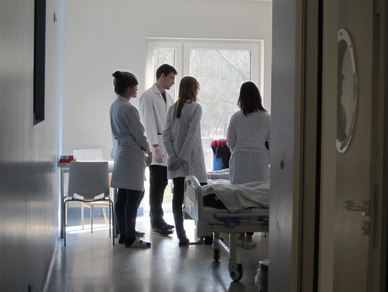 szpital, klinika chorób zakaźnych dla dzieci - Magda Konieczna