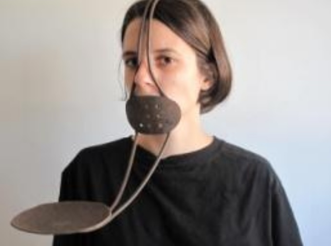 maski niewolnicze - Muzeum Okręgowe Kalisz