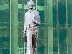 POMNIK_Paderewski - THC