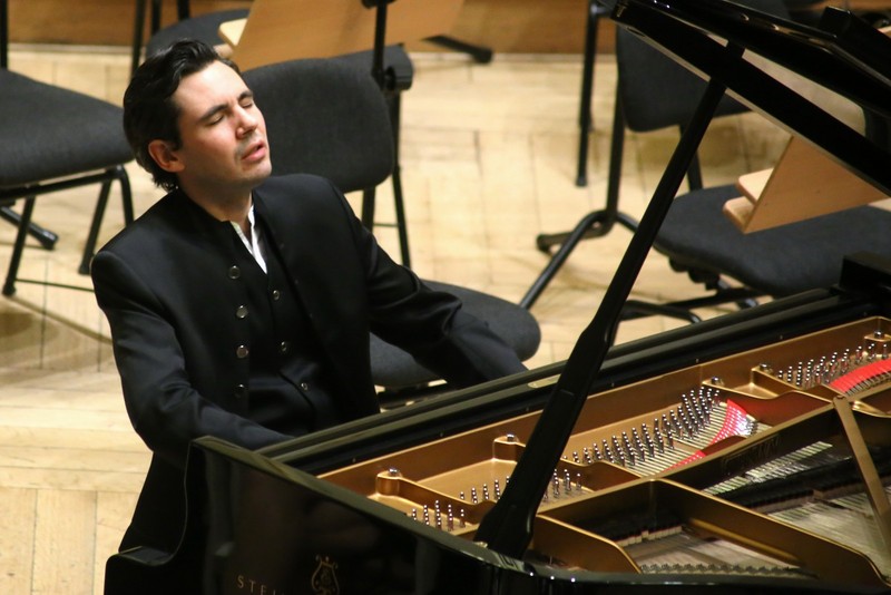 w hołdzie geniuszowi (2) - Antoni Hoffmann