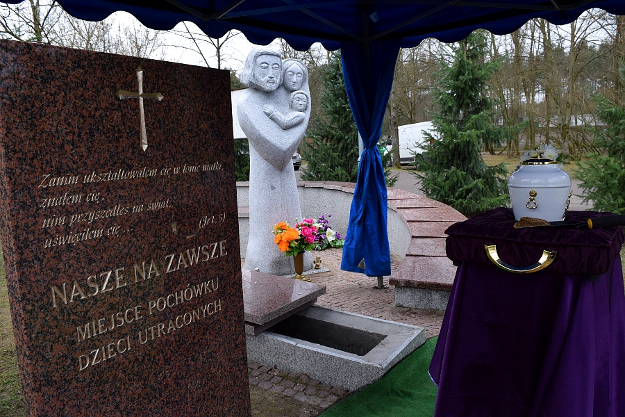 pogrzeb-dzieci-utraconych2 - Marcin Maziarz