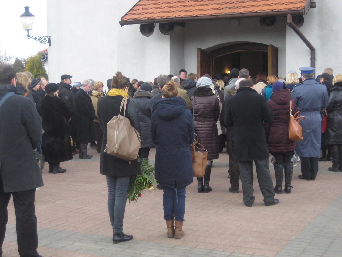 pogrzeb urzędnika (1) - Radio Merkury 