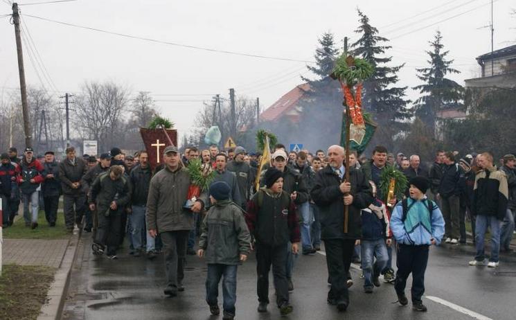 procesja emaus w dobrej - Gmina Dobra