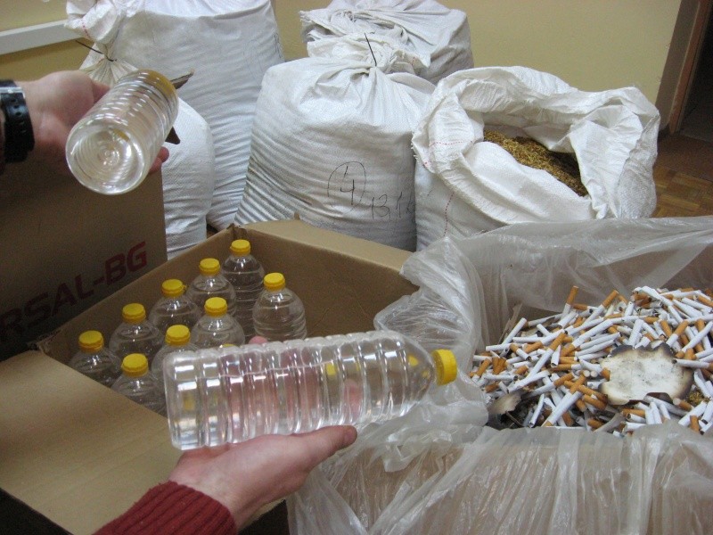 papierosy i spirytus - KWP w Poznaniu