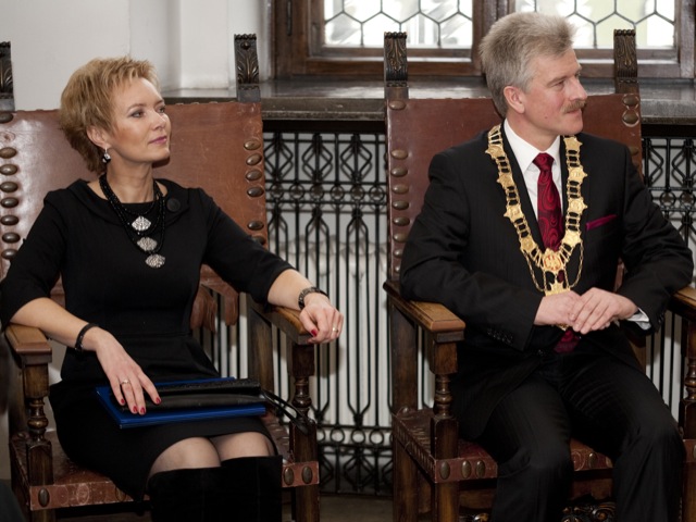 Prezydent Ryszard Grobelny z żoną - zaprzysiężenie - Przemek Modliński - Radio Merkury