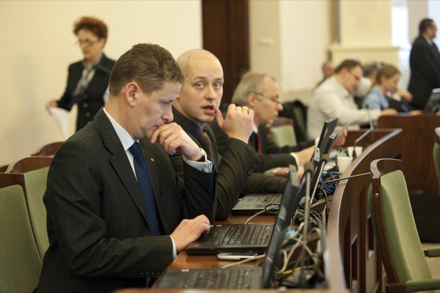 Sesja Rady Miasta - radni Wośkowiak, Napieraj - Przemek Modliński - Radio Merkury