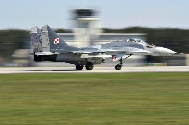 3 SLT lądowanie Migów - 3. SLT