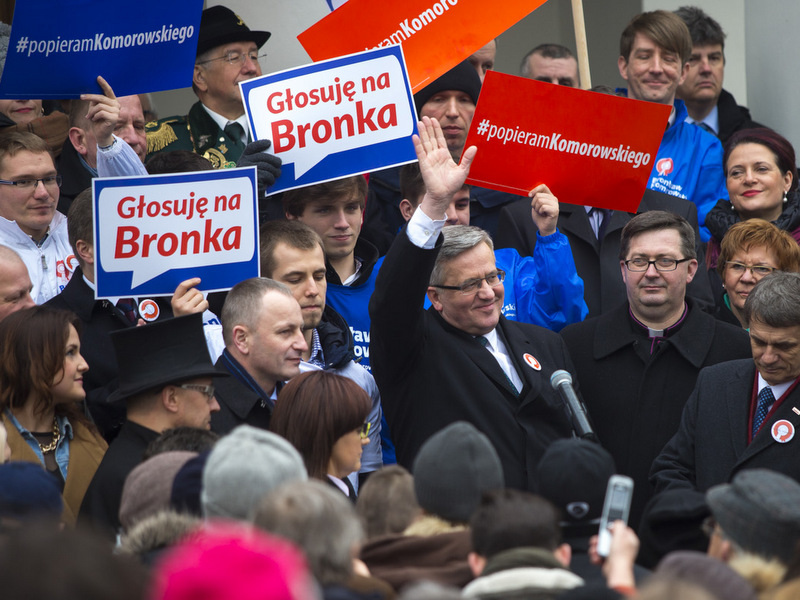 Bronisław Komorowski w Szamotułach - mat. prasowe komitetu