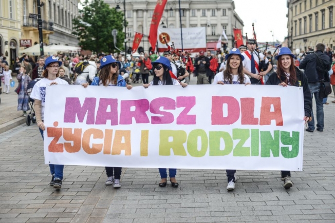 Marsz dla Życia i Rodziny - mat. prasowe CWIDZiR