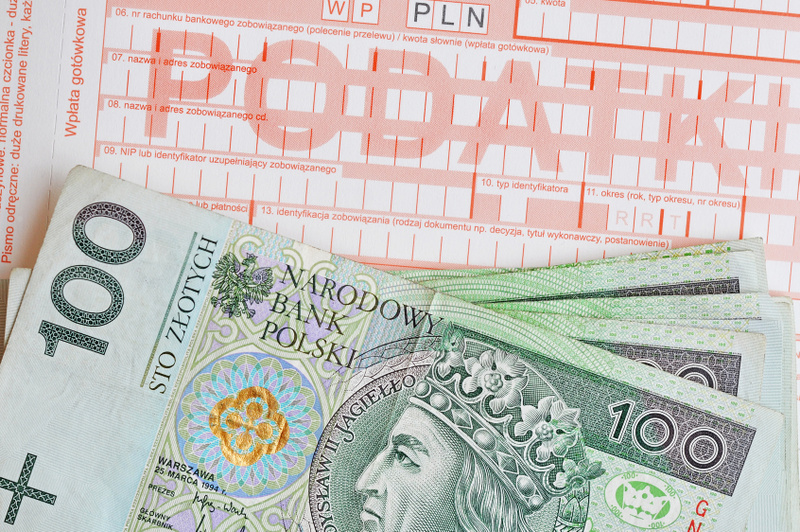 podatki formularze pieniądze - Fotolia.pl
