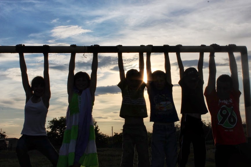 polak potrafi co w trawie piszczy - Co w trawie piszczy/Polak potrafi