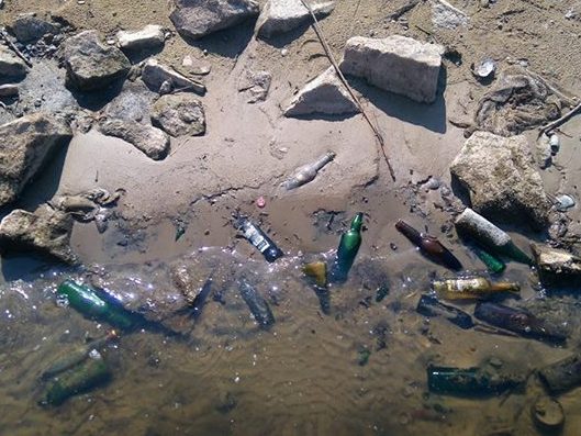 butelki w wodzie - Sławek Wąchala - Mariniarze