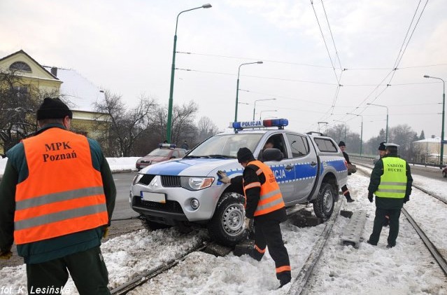 radiowóz na torowisku - Katarzyna Lesińska - MPK