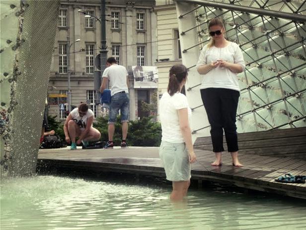 fontanna - Magdalena Konieczna