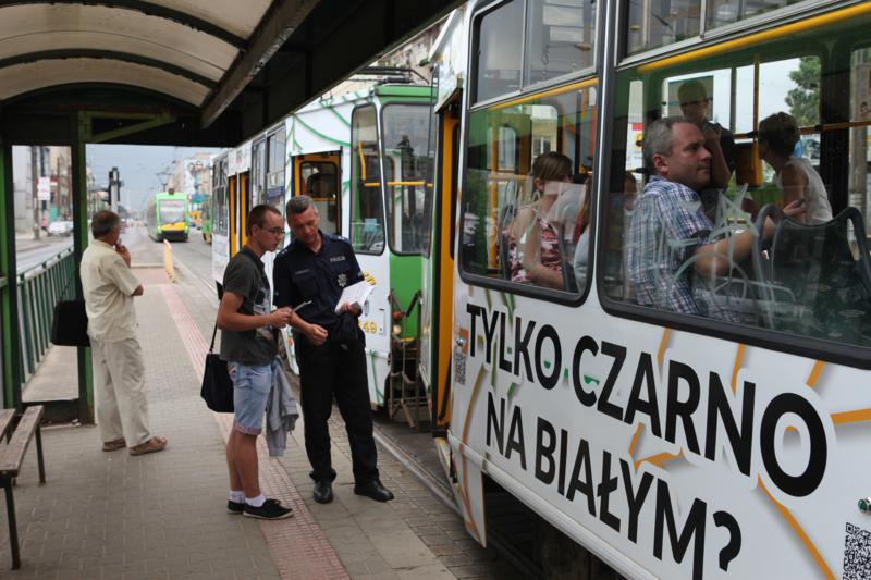 policja cyberprzemoc tramwaj - Policja Poznań