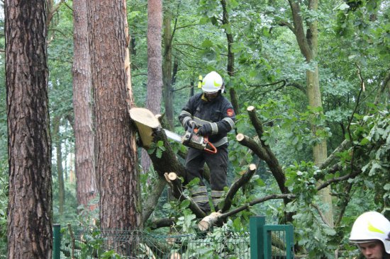 usuwanie skutkow nawalnic - Straż Pożarna Leszno