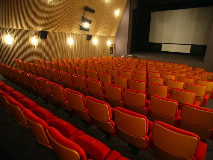 Sala widowiskowa - Marcin Wesołowski