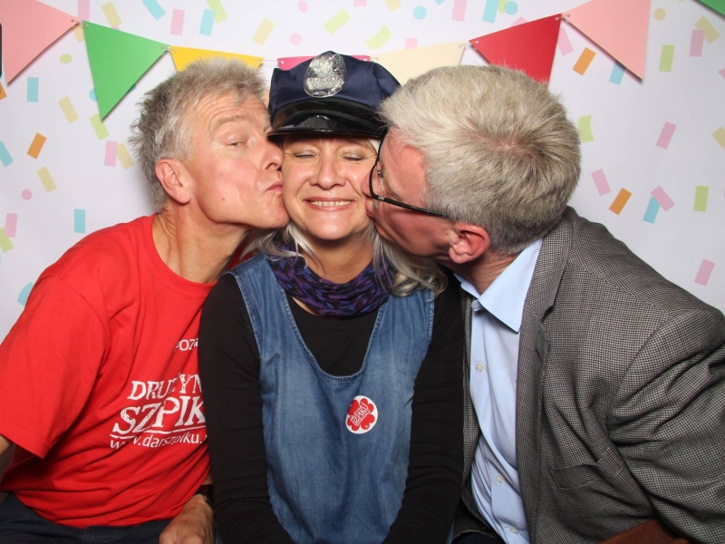 Jaśkowiak Grobelny Wójciak - Foto-budka.com