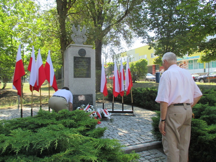 mauzoleum piłsudskiego w kaliszu - Danuta Synkiewicz