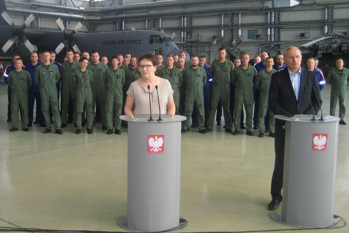 ewa kopacz w powidzu - Rafał Muniak