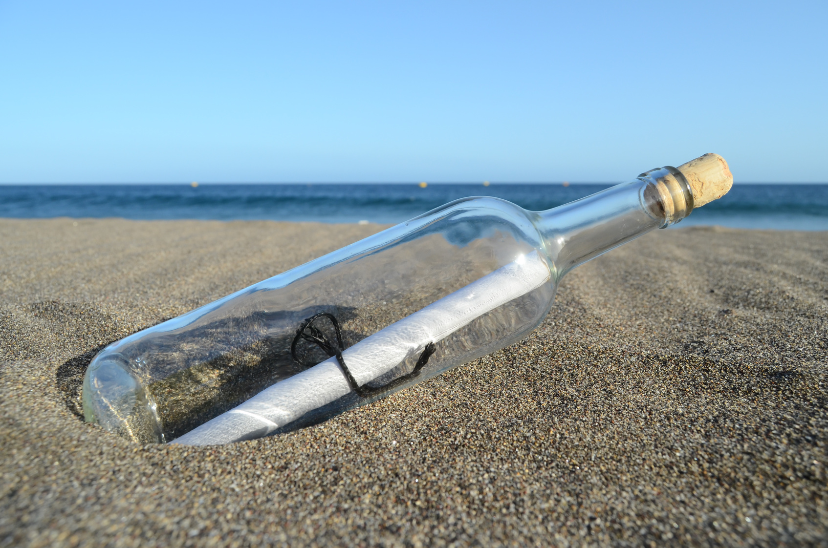 list w butelce - Fotolia